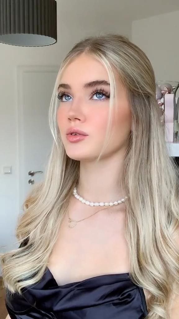 Geger! mahasiswi cantik pasrah di wikwik teman viral watch online viral