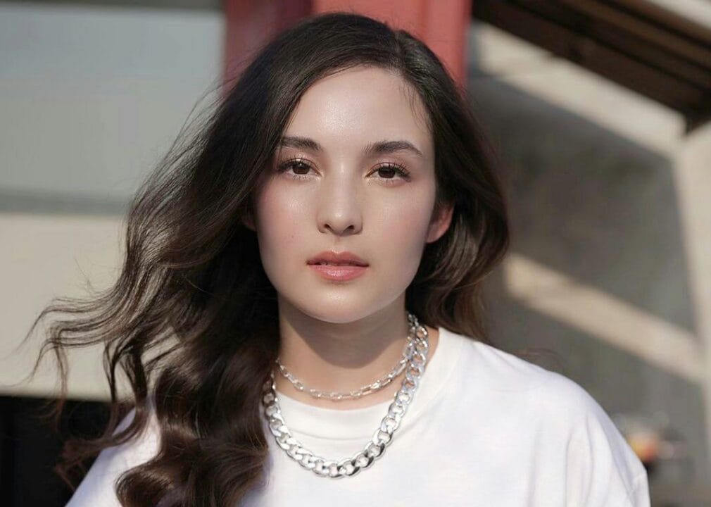 Streaming Link janda cindo cantik meki sempit pasrah di wiwik Full HD - Hits 2025 Makassar - cuplikan viral sensasi - GindirViral